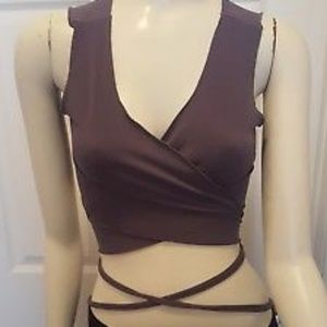 Tie top